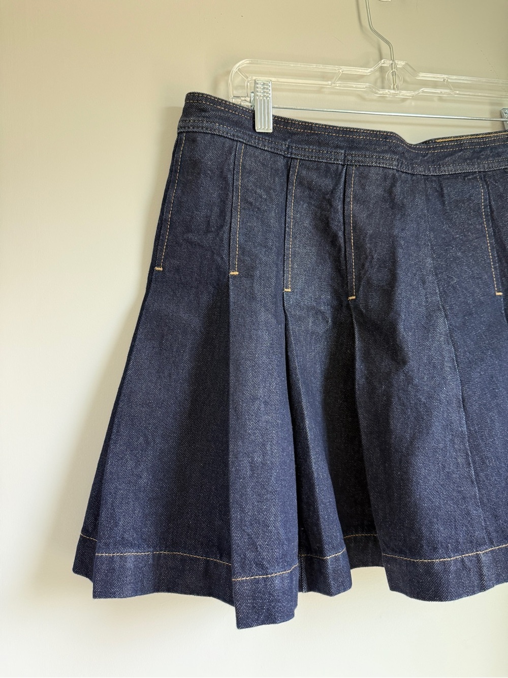 J. Crew Pleated Mini Denim Skirt Dark Wash Size 12 NEW Cotton Prep-Inspired - Picture 6 of 10